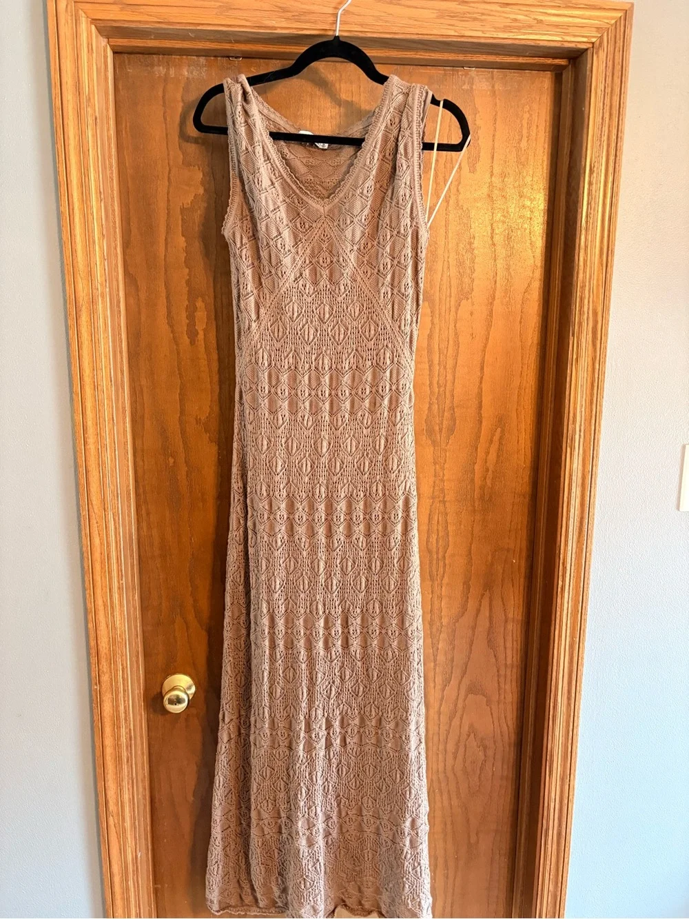 Abercrombie & Fitch Taupe Pointelle Maxi Dress- SZ MED